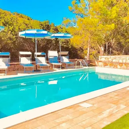 Domus Cristianae Exclusive Pool Sea View Nuragheddu