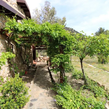 Domus Cristianae Exclusive Pool Sea View